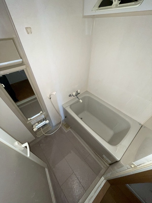 山本レンターマンションの物件内観写真