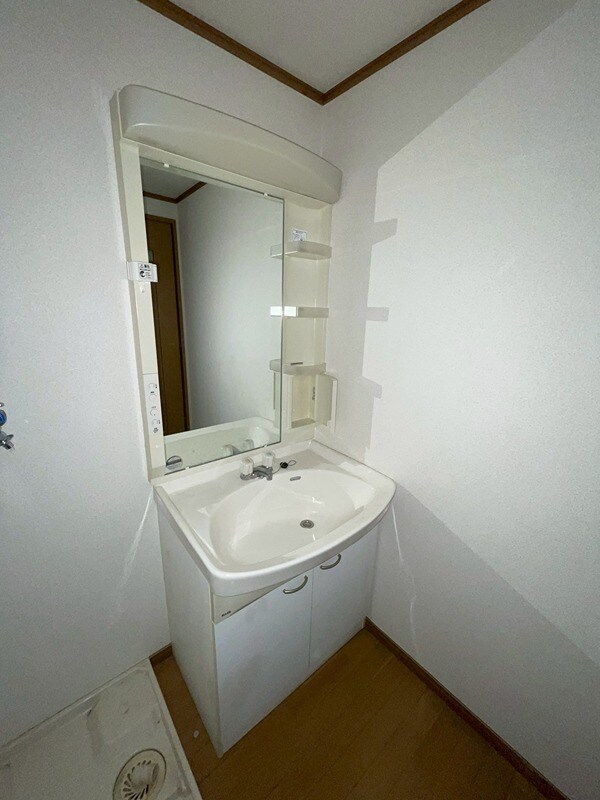 山本レンターマンションの物件内観写真