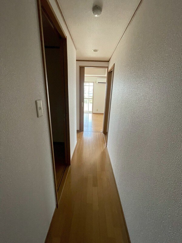 山本レンターマンションの物件内観写真