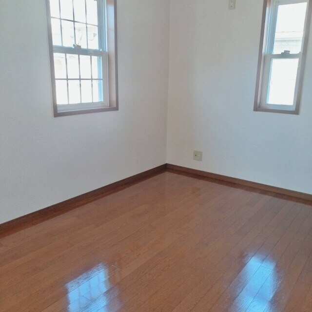 エン・フィールド大饗の物件内観写真