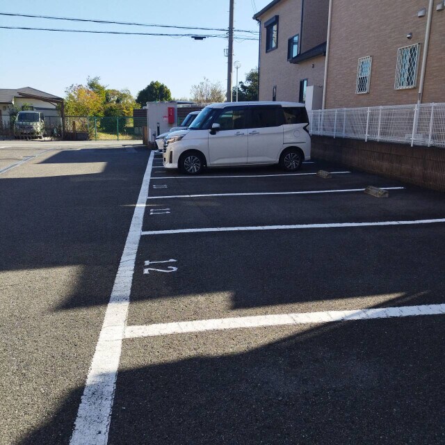 エン・フィールド大饗の物件内観写真
