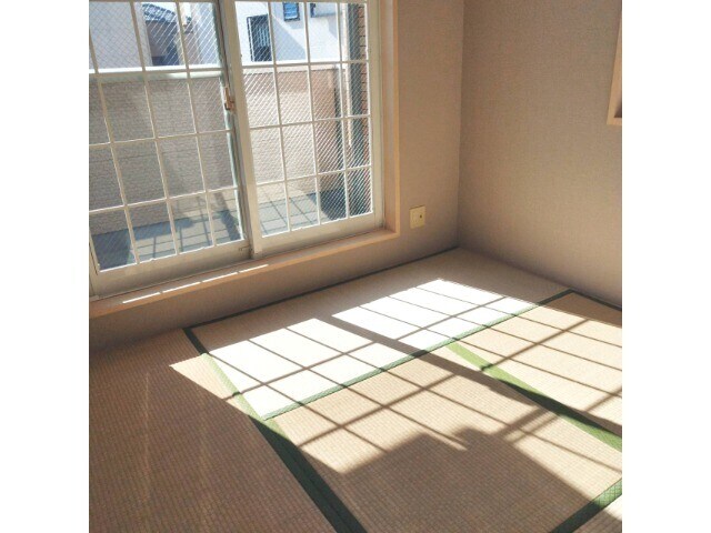 エン・フィールド大饗の物件内観写真