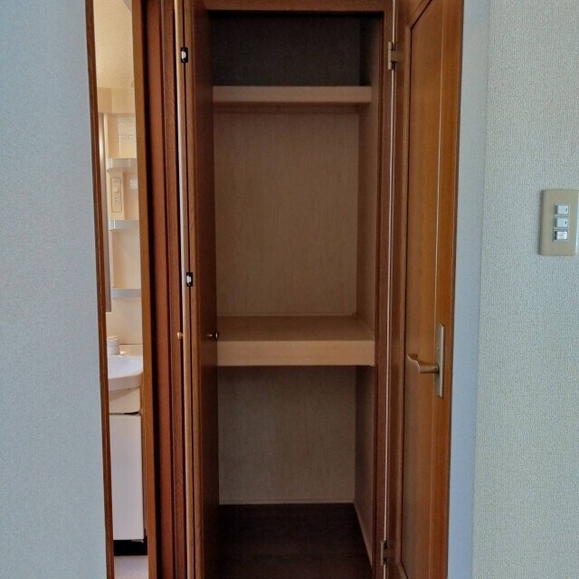 エン・フィールド大饗の物件内観写真