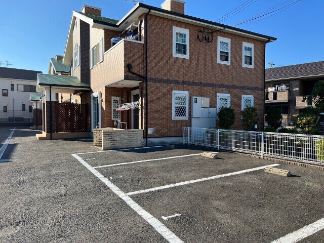 エン・フィールド大饗の物件内観写真