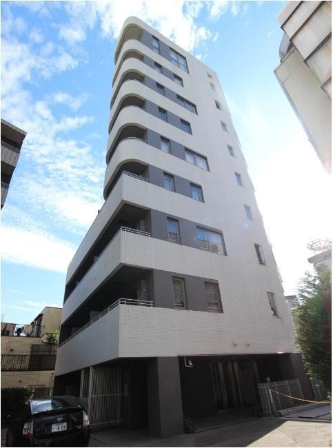 プライムアーバン麻布霞町の物件外観写真