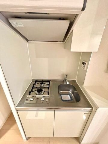 レジディア三越前の物件内観写真