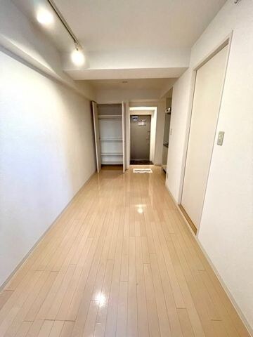 レジディア三越前の物件内観写真