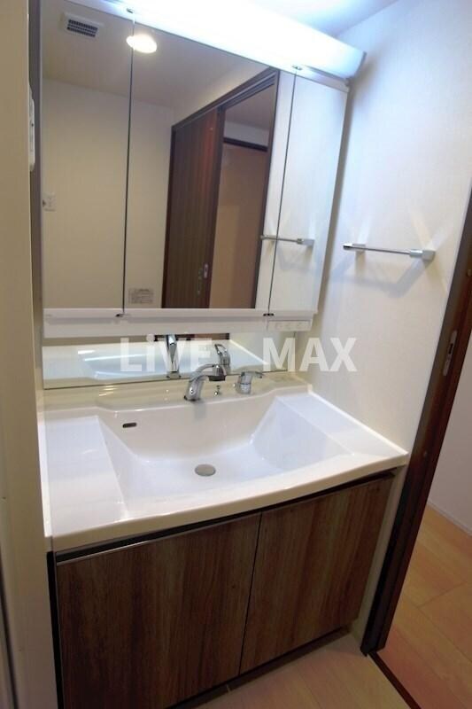 シルヴァー アウルの物件内観写真