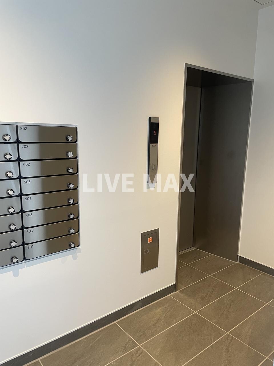 品川港南テラスの物件外観写真