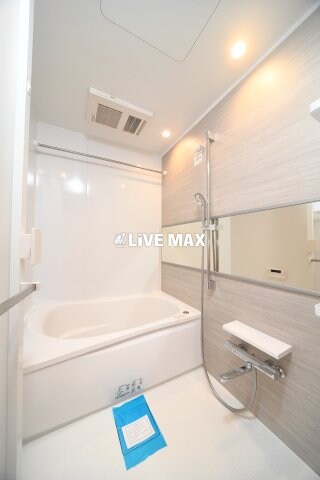 レジディア神田の物件内観写真