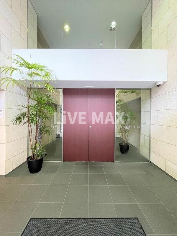 グランハイツ白金の物件外観写真