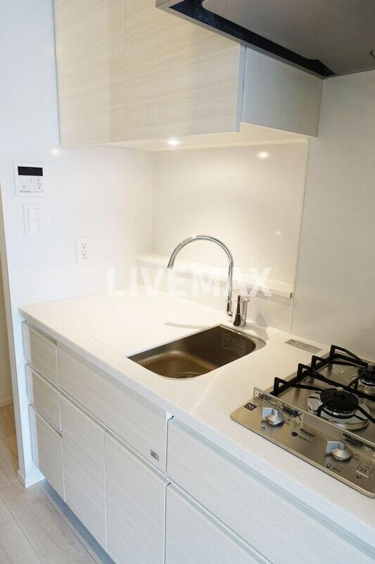 パークアクシス南青山七丁目の物件内観写真