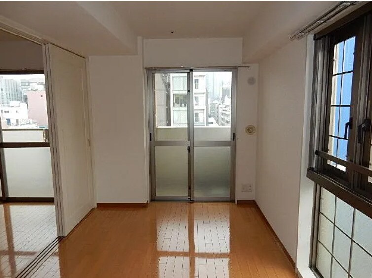 レジディア神田東の物件内観写真