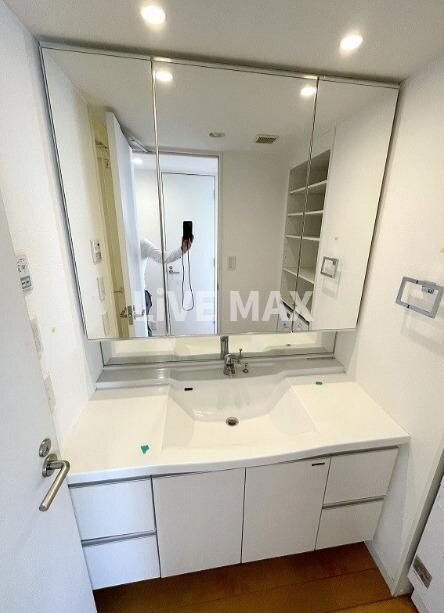 アジリア南麻布J'sの物件内観写真