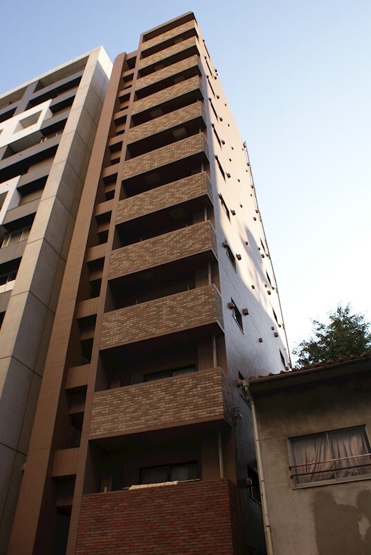 トーシンフェニックス八丁堀の物件外観写真