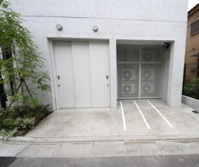 グラウンデュークス西大島の物件外観写真