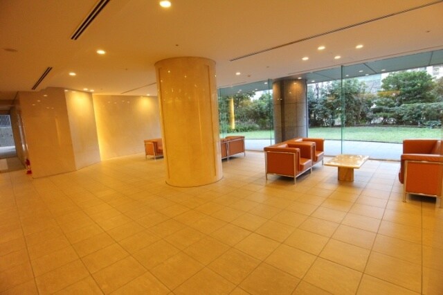 ミレニアムガーデンコートの物件外観写真