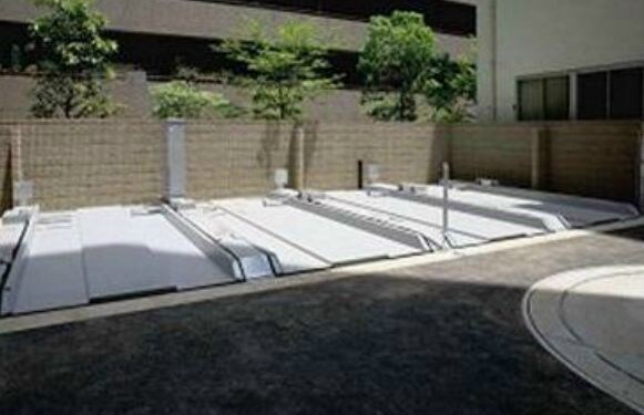 アパートメンツ三田の物件外観写真