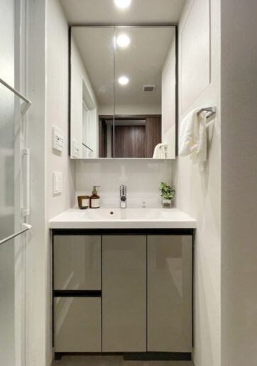 ルフォンプログレ神田プレミアの物件内観写真