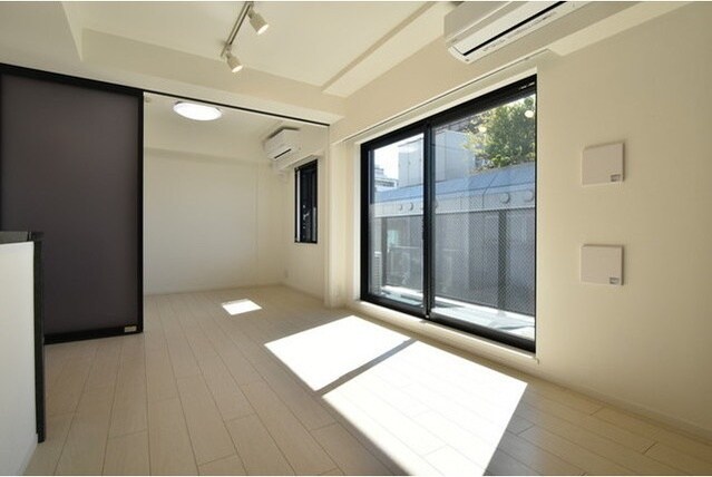 ルネサンス六本木プレミアムコートの物件内観写真