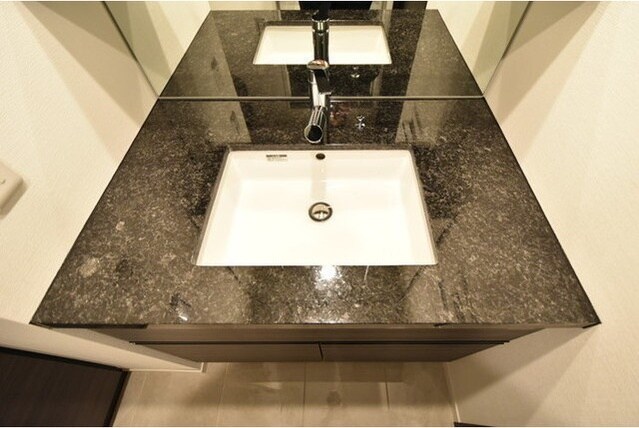 ルネサンス六本木プレミアムコートの物件内観写真