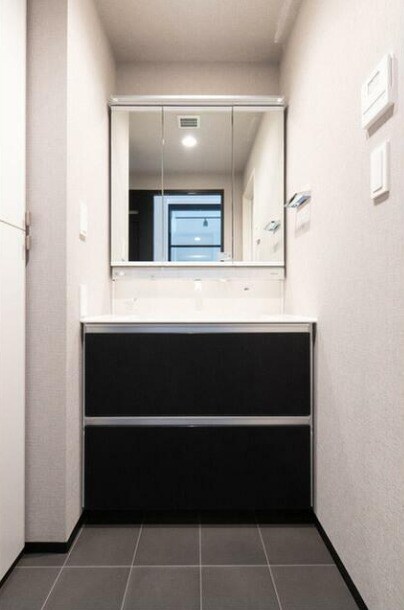 コンフォリア芝浦バウハウスの物件内観写真