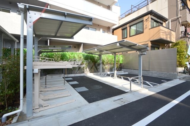 プラウドフラット菊川の物件外観写真