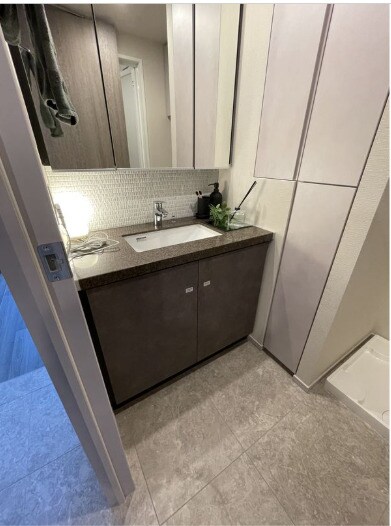 麻布十番駅 徒歩4分 8階の物件内観写真