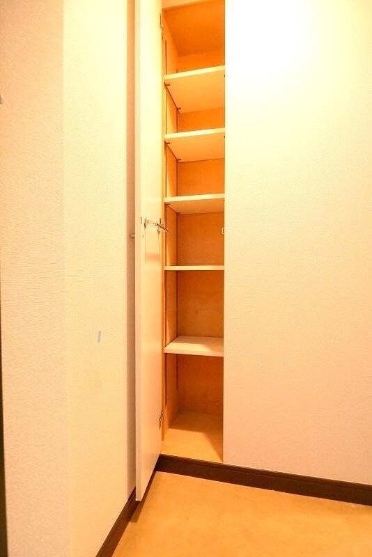 ARTESSIMOLINKCOMODOの物件内観写真