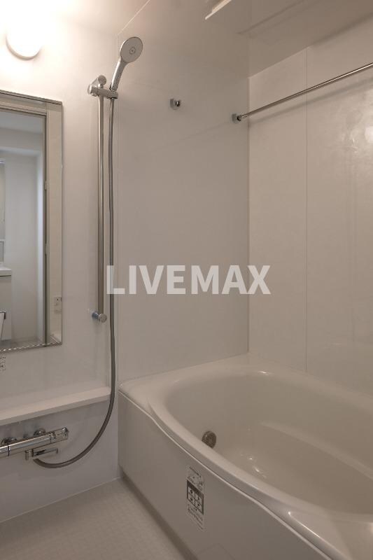 ウテナ西麻布の物件内観写真