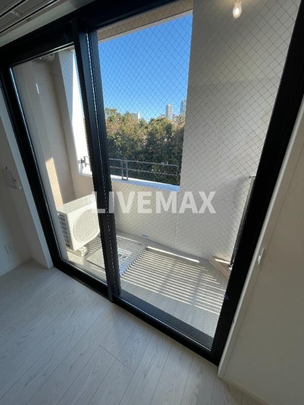 ウテナ西麻布の物件内観写真