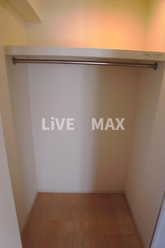 シルヴァー アウルの物件内観写真