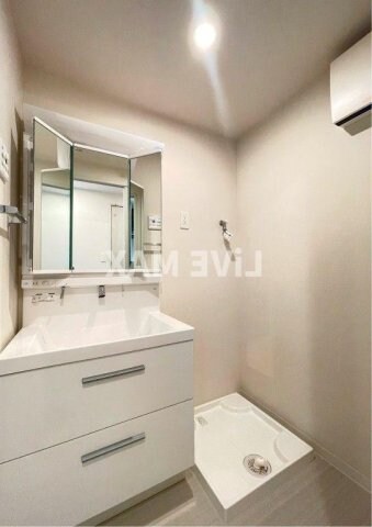 CONSTELLATIONの物件内観写真