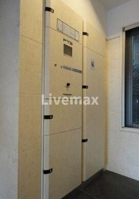 スカイコートお茶の水の物件外観写真