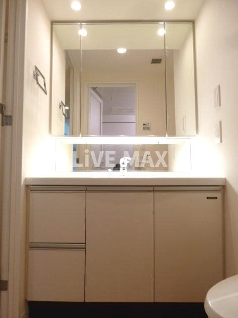 アジリア南麻布J'sの物件内観写真