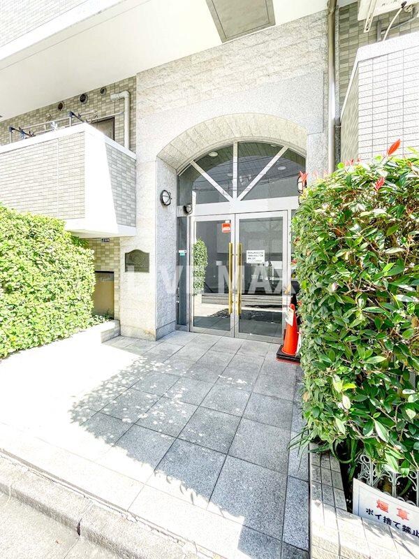 メインステージ白金高輪の物件外観写真