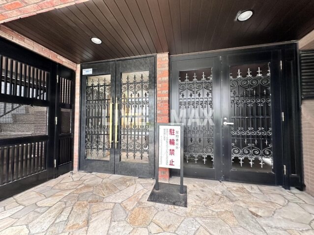 トーシンフェニックス八丁堀の物件外観写真