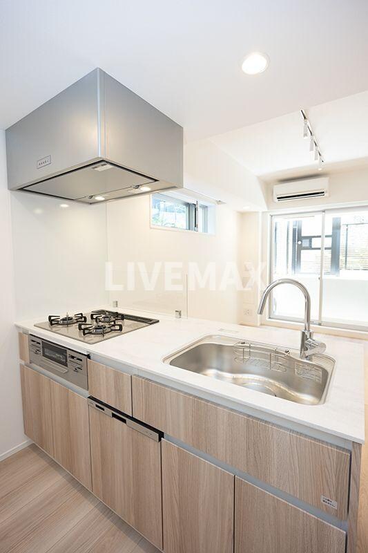 イプセ白金の物件内観写真