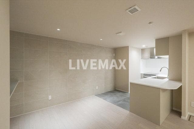 ストーリア赤坂の物件内観写真