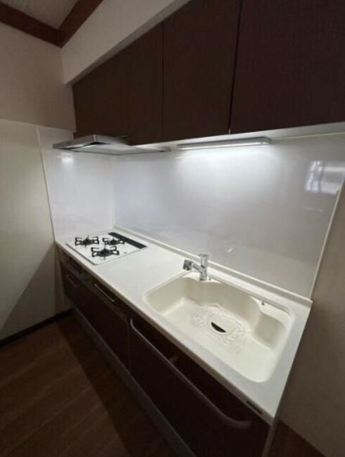 ニュー赤坂コーポラスの物件内観写真