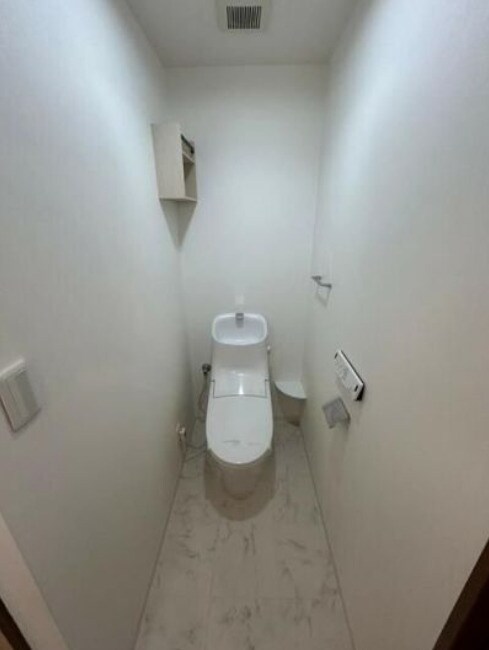 ニュー赤坂コーポラスの物件内観写真