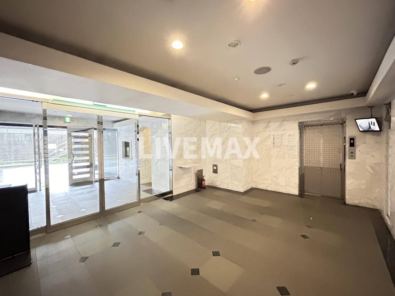 パレステュディオ田町の物件外観写真