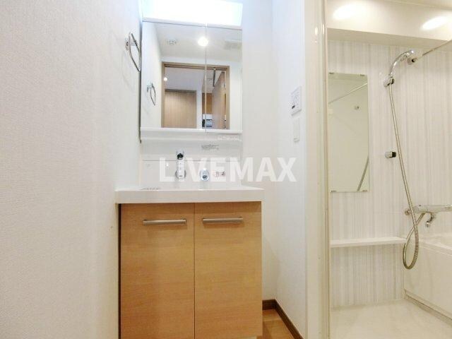 ラグディア麻布十番の物件内観写真