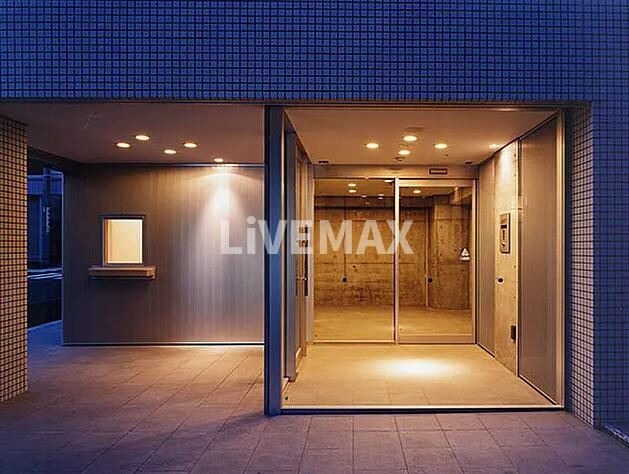 アクサス大手町ラクシーズの物件外観写真