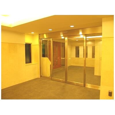 スカイコートお茶の水の物件外観写真