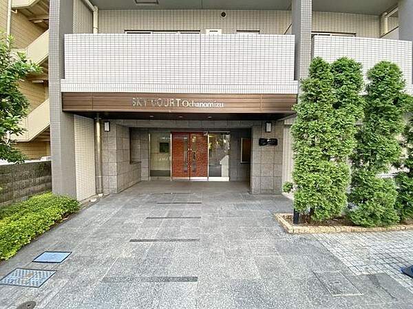 スカイコートお茶の水の物件外観写真