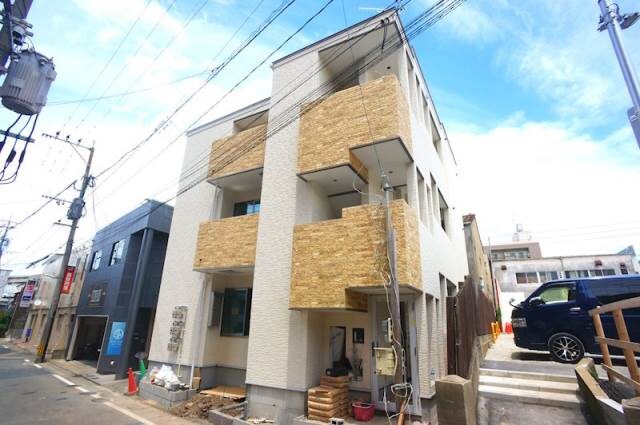 メゾンクレール南福岡の物件外観写真