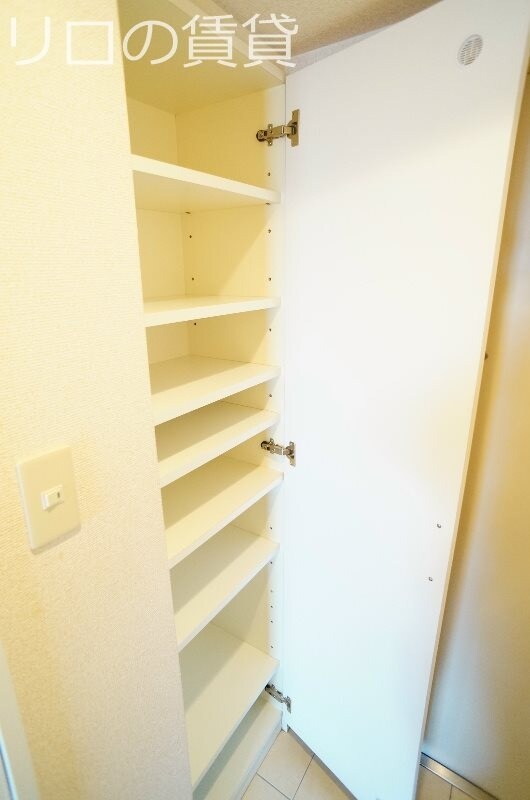 箱崎駅 徒歩5分 6階の物件内観写真