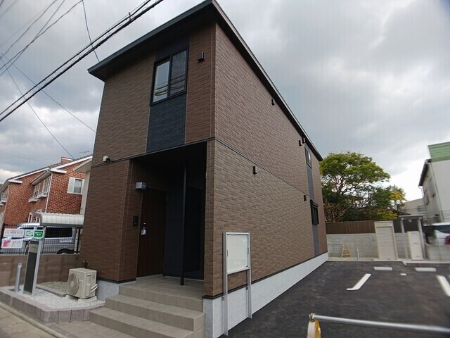 古賀駅 徒歩8分の物件外観写真