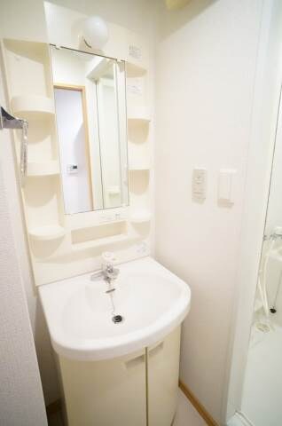 リファレンス箱崎の物件内観写真